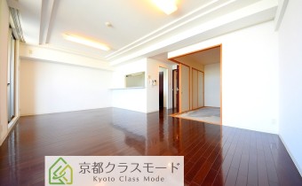 LDK ※室内写真は同マンション内の618号室のものです。