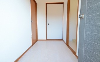 玄関　
