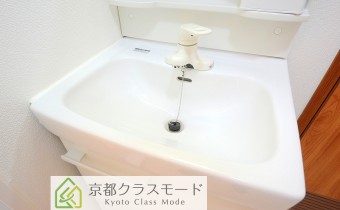 独立洗面台