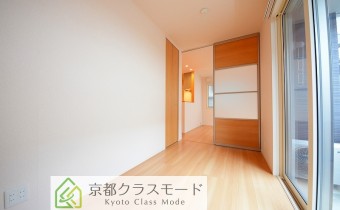Room 4