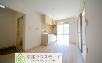 内装きれいにリフォーム済みです♪
