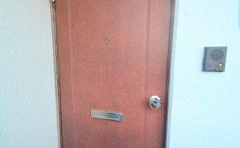 玄関ドア