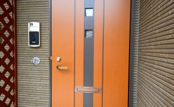玄関ドア