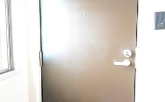 玄関ドア
