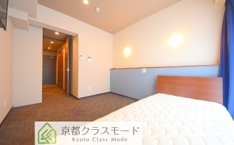 Room 7.5
