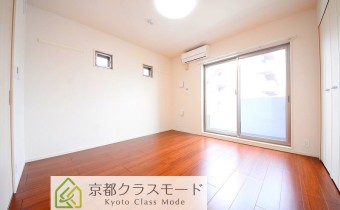 Room 7