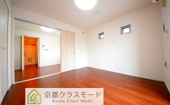 Room 7