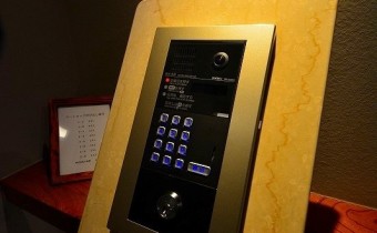 オートロック