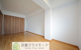 ※写真は同マンション内の1ＬＤＫタイプのものです。