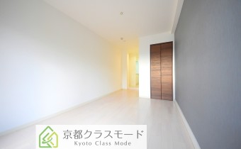 Room6.75