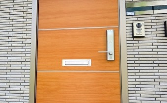 玄関ドア