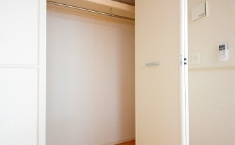 クローゼット①