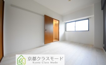 Room 7