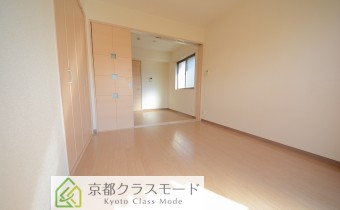 Room6
