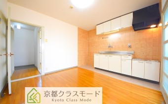 「南向き」の陽当たりの良い室内空間です♪
