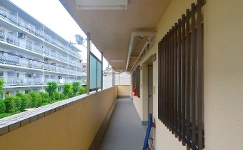 共用部廊下