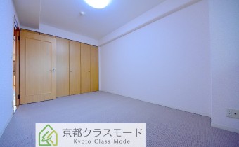 Room 7
