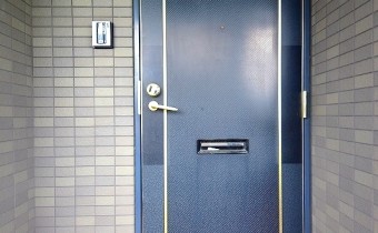 玄関ドア