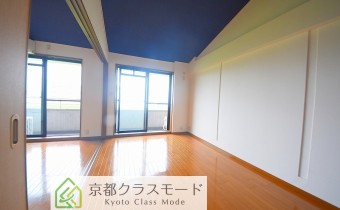Room 9