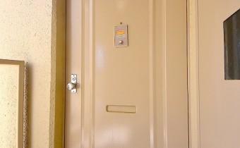 玄関ドア