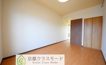 Room6