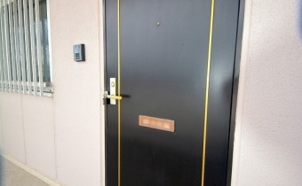 玄関ドア