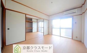 Room6