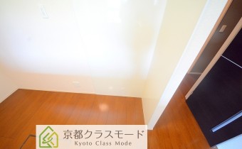 冷蔵庫置場※同ハイツ別タイプの写真です