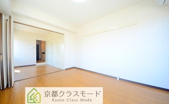 Room12