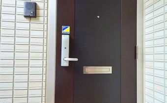 玄関ドア