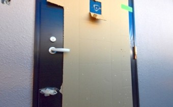 玄関ドア
