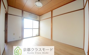 Room6