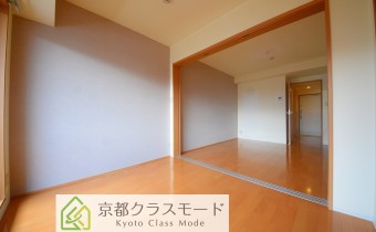 Room4