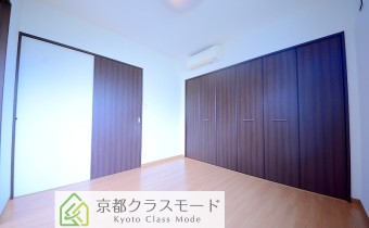 Room5.75
