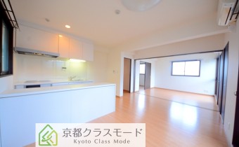 リビングは13.38帖とゆったり♪