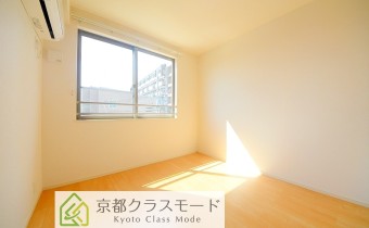 Room5.4