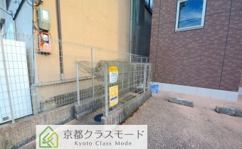 敷地内ゴミ置場