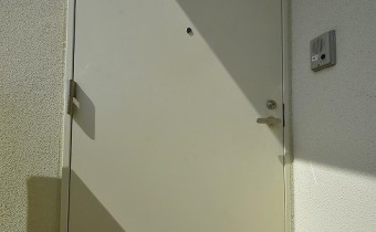 玄関ドア