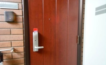 玄関ドア