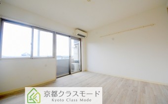 ※室内写真は405号室のものです。