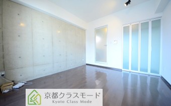 Room7.8