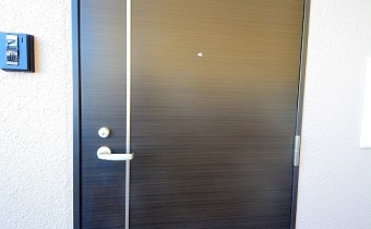 玄関ドア