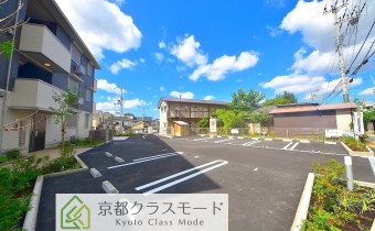 敷地内ガレージ