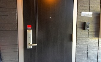 玄関ドア