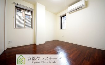 Room 5.7