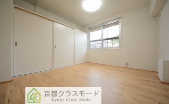 Room6