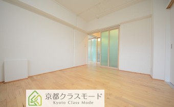 Room6