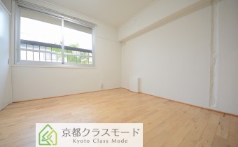 Room6