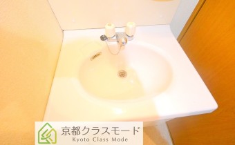 独立洗面台