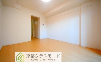 Room8